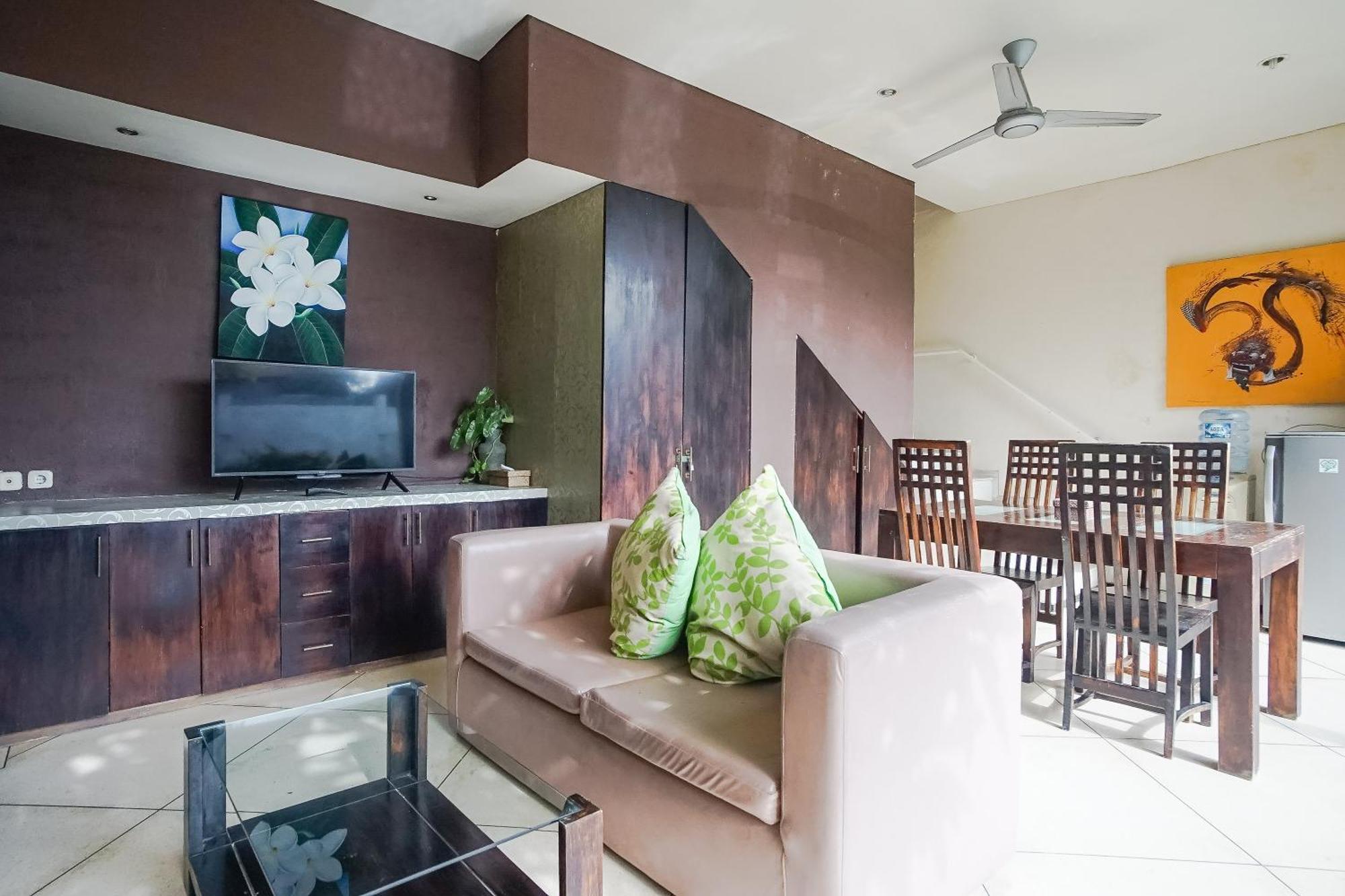 Queen Rose Villa & Spa Jimbaran Exterior foto