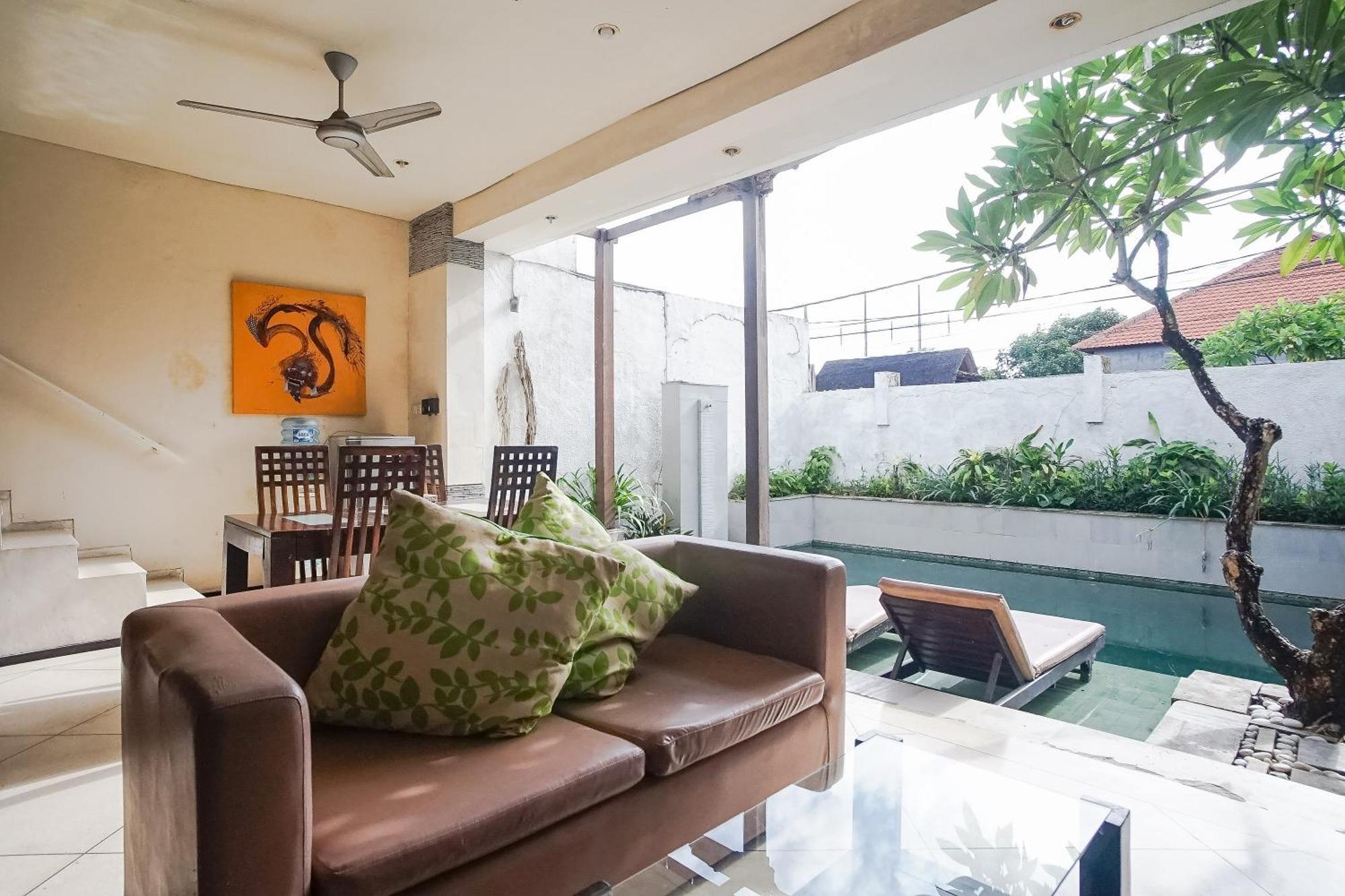Queen Rose Villa & Spa Jimbaran Exterior foto